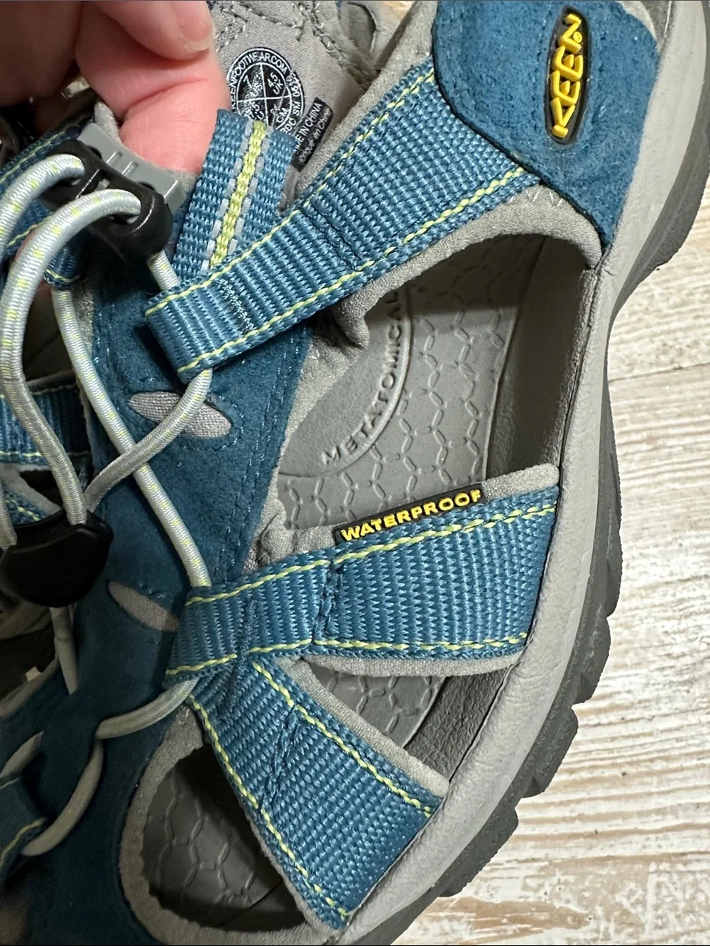 KEEN Venice H2 Sports Sandal Water Hiking Camping Shoe Teal Blue Size 7